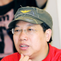 预告中展现了年轻的木法沙和刀疤在关系决裂前，相依为伴的纯真情谊，也见证了木法沙 《狮子王》续集新动态：木法沙、刀疤配音者公布 2021-08-27 真人版《狮子王》的续集，进入了选角阶段。
